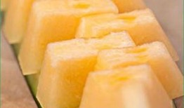 什么季节吃哈密瓜最好,哈密瓜的黄金时节