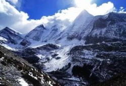 神山下的吃瓜,吃瓜群众的热闹日常