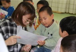 美术老师讲述吃瓜,吃瓜的艺术之旅
