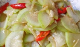 瓠瓜是坎瓜吗怎么吃的呢,坎瓜之谜，美味食法大揭秘