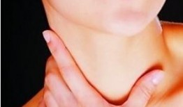 吃瓜嗓子发痒想咳嗽