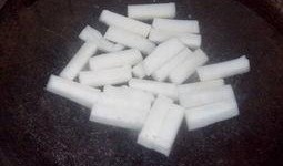 蛋黄糕糕吃瓜,揭秘美食背后的故事