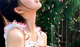 可爱头像吃瓜女孩,可爱吃瓜女孩的趣味日常